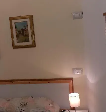 Grandpa Mau Guest house *