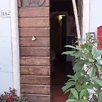 Grandpa Mau Casa de hóspedes 3*