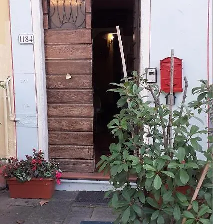 Guest house Grandpa Mau Lucca
